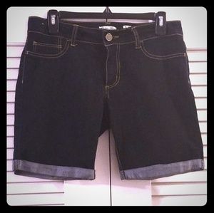 EUC Indigo Rein Dark Cuffed Stretchy Shorts: 11 Best Offer